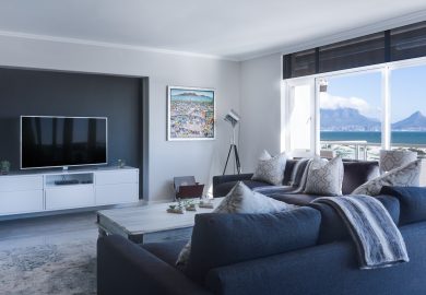 Kobiece akcenty w aranżacji wnętrza: delikatność i elegancja w jednym