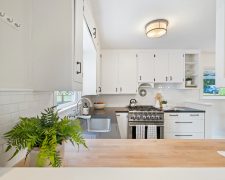 Kuchnia dla amatorów wina – jak przechowywać i serwować wino?