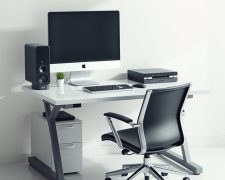 Wysokość biurka i monitora w ergonomii: jak ustawić stanowisko pracy dla zdrowia i komfortu